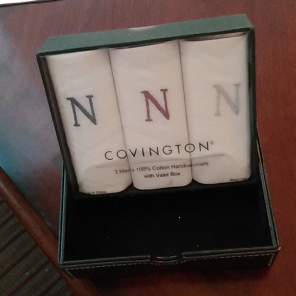 Covington Hanky Set - Picture 2 of 3